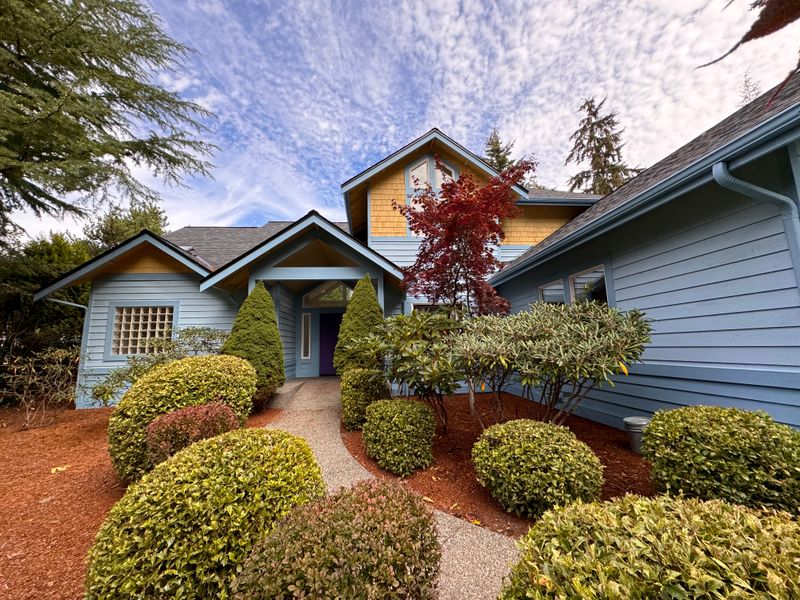 Vibrant Transformation: Enhancing Curb Appeal with our Exterior Painting Services