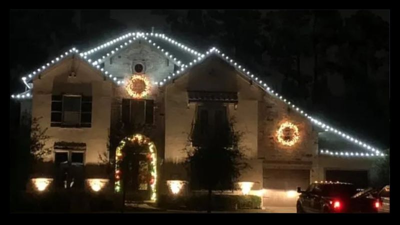  Christmas Lights Maintenance