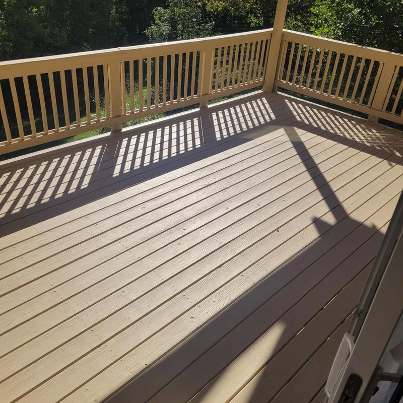 Deck Staining in Hebron, KY | Deck & Railing Refinishing