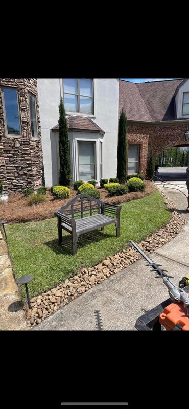 Mulch, Pine Straw Installation