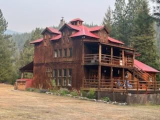 Rustic Elegance: Transformative Cabin Retreat by J&S Development