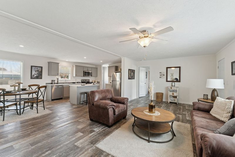 Single-Wide Home Manufacturing