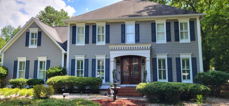 Transforming Edgefield Farms: Superior Soft Wash House Restoration by Perfect Pro Wash in Anniston, Alabama