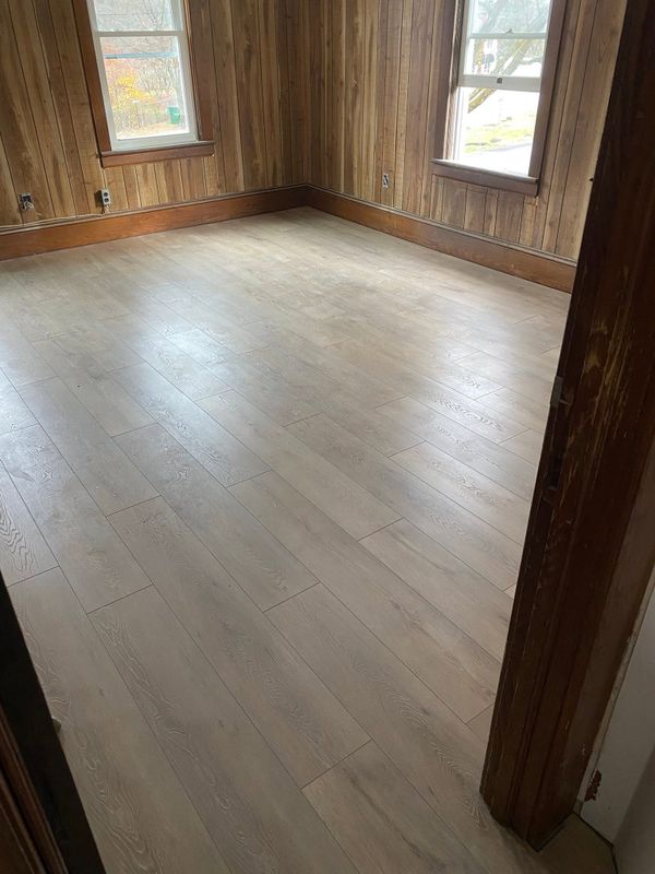 Laminate Flooring
