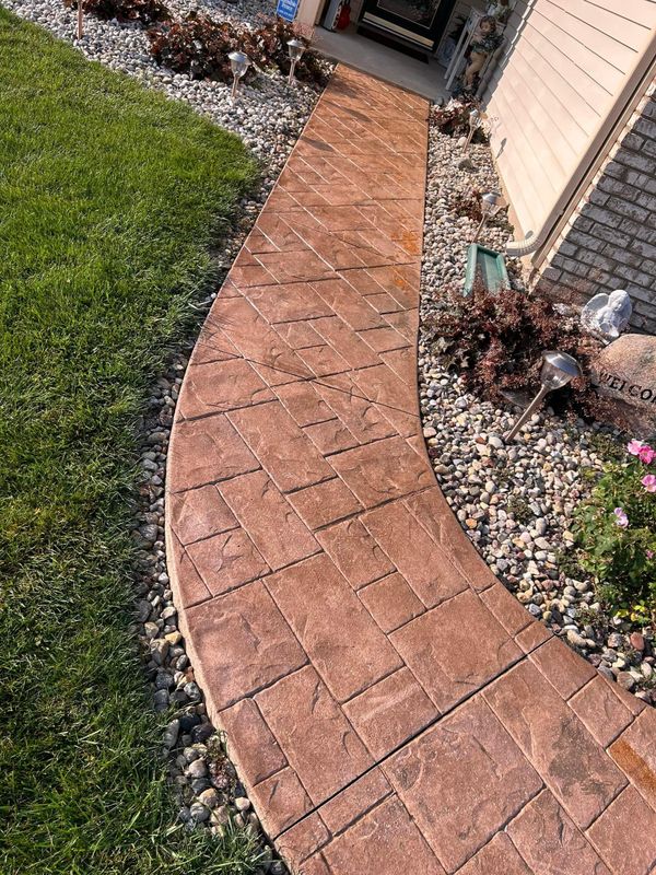Driveway and Sidewalk Cleaning