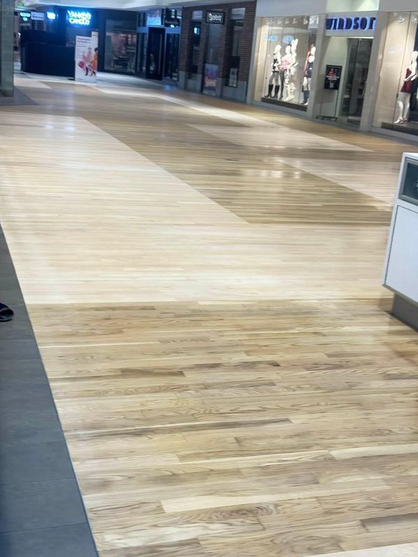 Solid hardwood installation