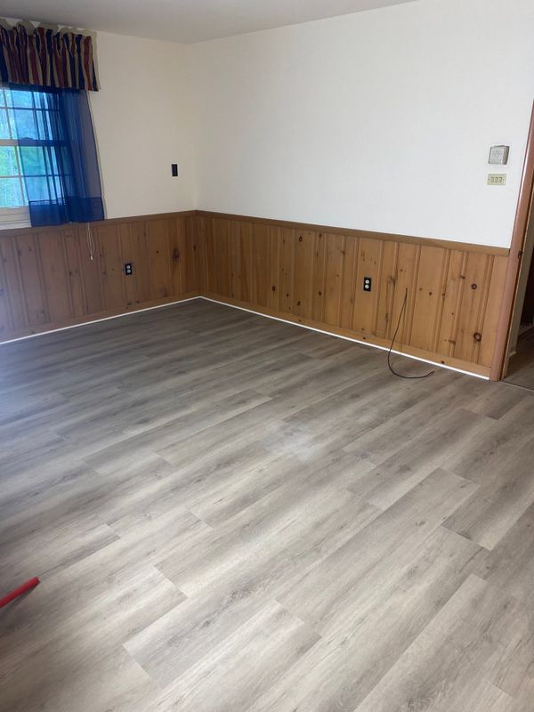 Vinyl and Laminate Flooring
