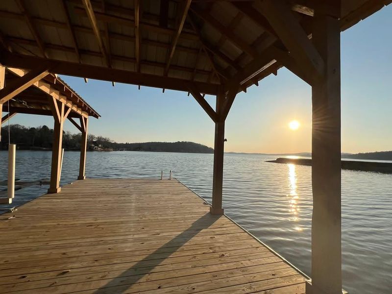 Deck & Dock Staining