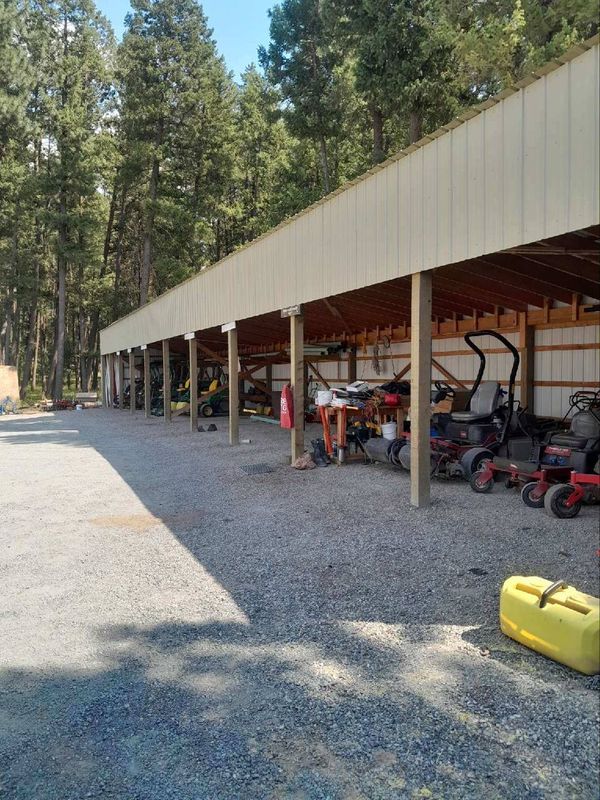 Revitalizing Dominion Meadows Golf Course: Expert Metal Coating and Restoration by Chewelah Painting 