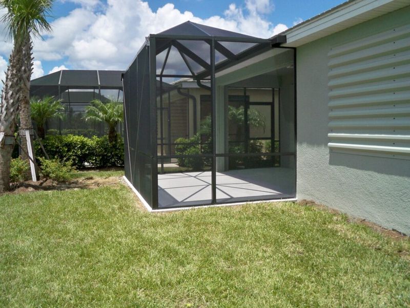  Lanai Enclosure Design