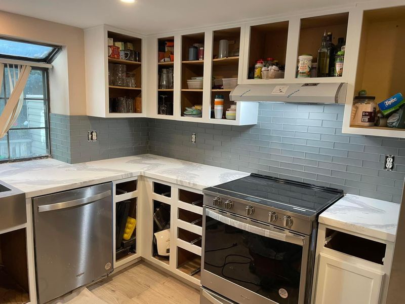 Backsplash Install 