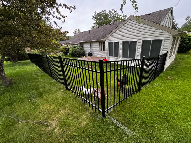 Perfect Precision: Custom Fencing Solutions by FreshFence