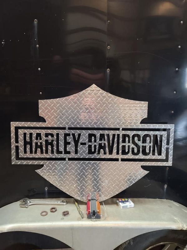 Custom Metal Signs 