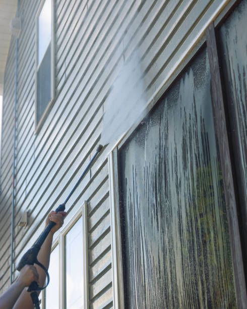 Multi-family House Washing