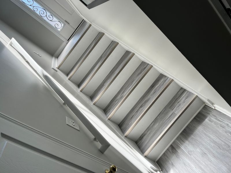 Solid hardwood installation