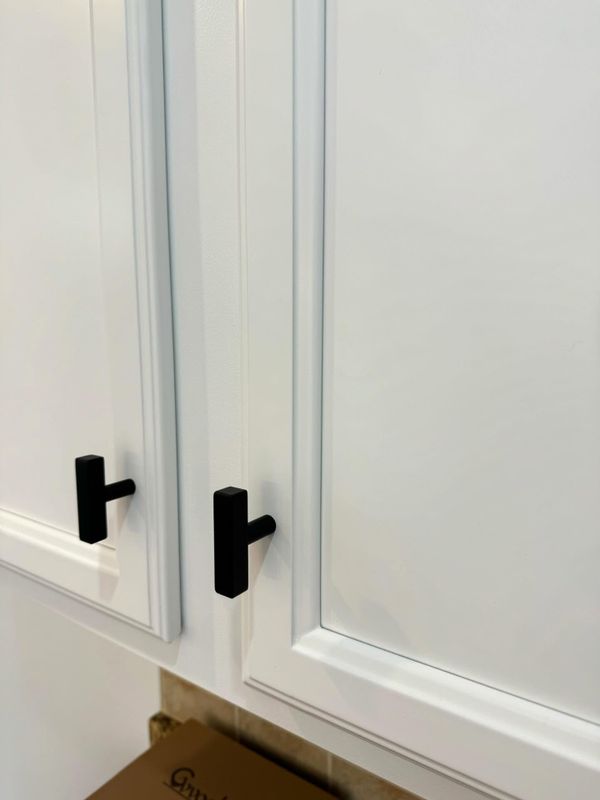 Kitchen Cabinet Painting
