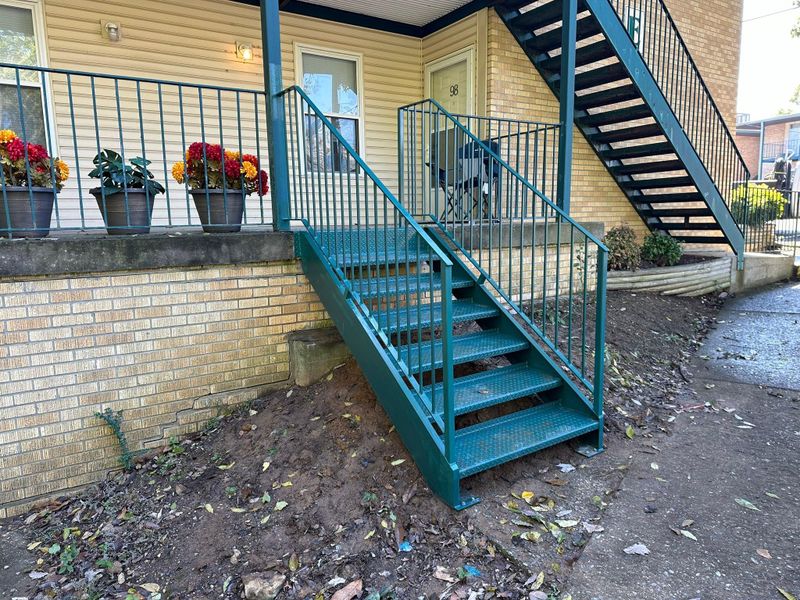 Commercial railings