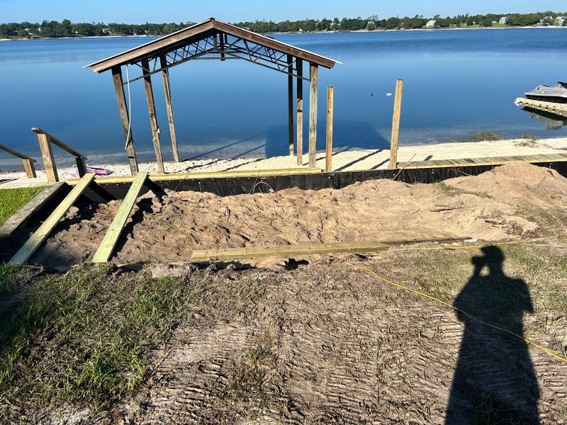 Seawall/ Retaining wall