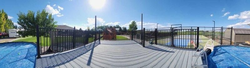 Custom decks & handrails