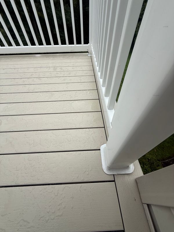 Melton Deck