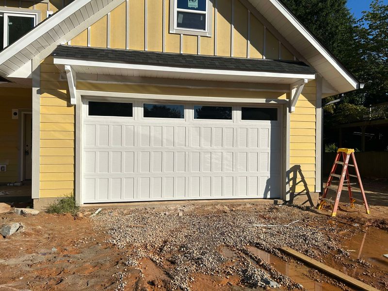 Garage Door Installation & Repair