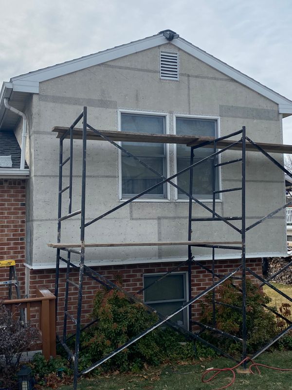 Stucco/Dryvit