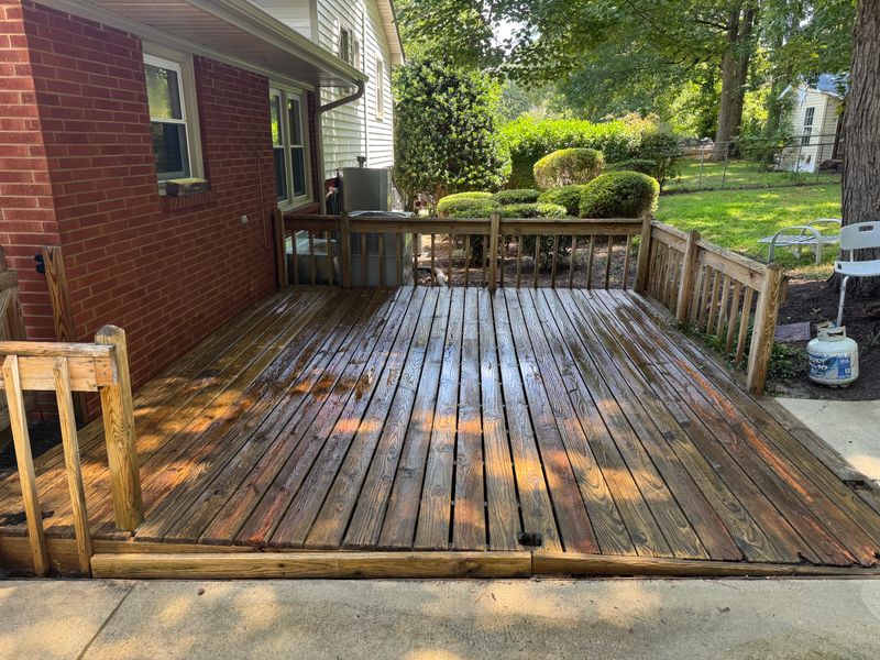 Deck and Patio Cleaning