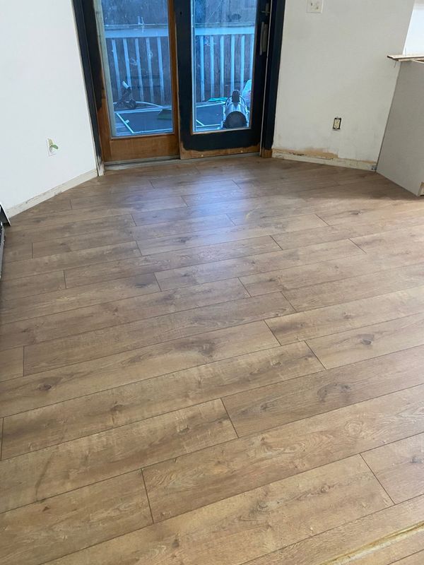 Vinyl and Laminate Flooring