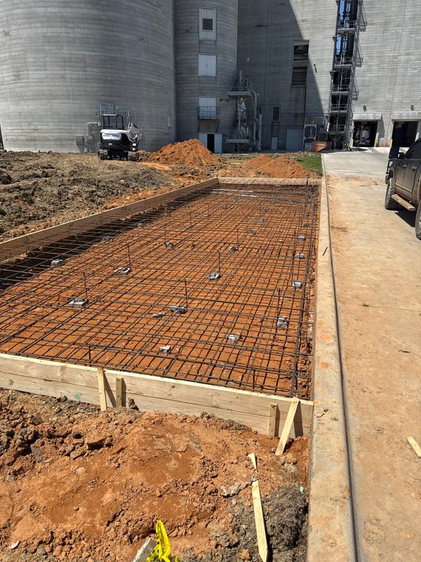 Foundation & concrete/hard surface