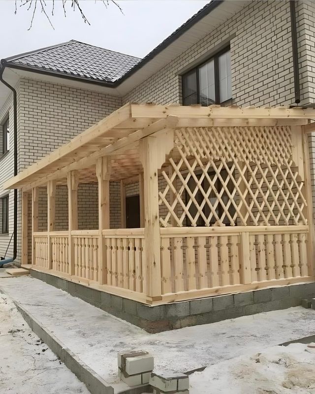 Sunrooms & Decks