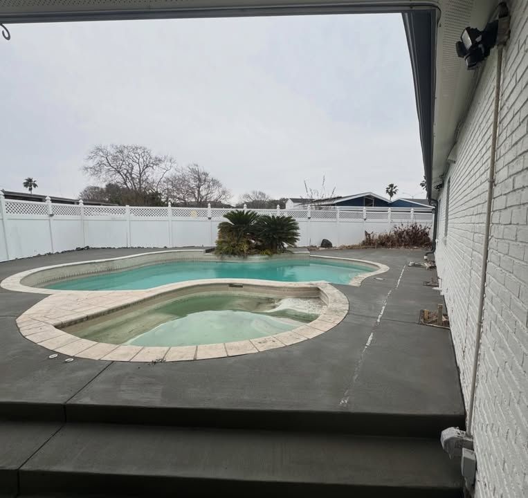 Pool Deck Builds