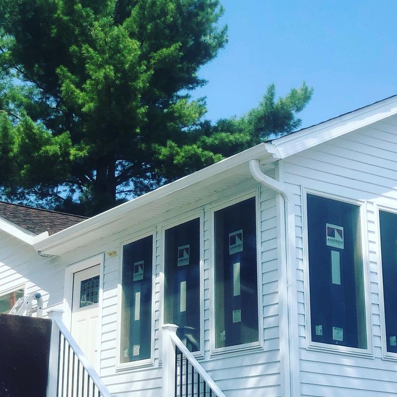 5" and 6" Seamless Gutters
