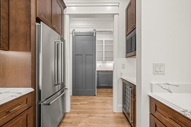 Kitchen Cabinetry
