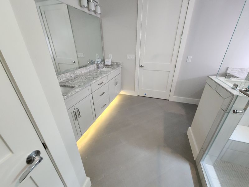 Lighting Installation & Repair