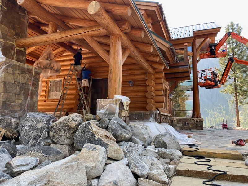 Log Homes Refinishing