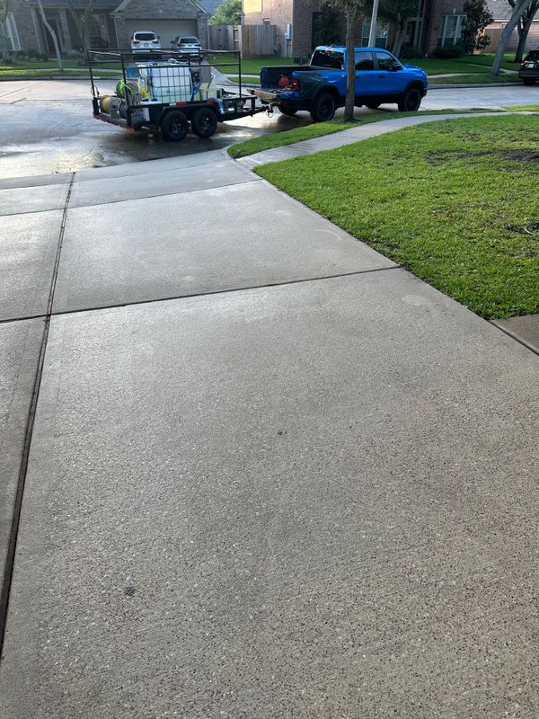 Residential Power Washing