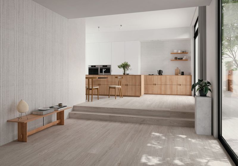 Woodlook porcelain tile 