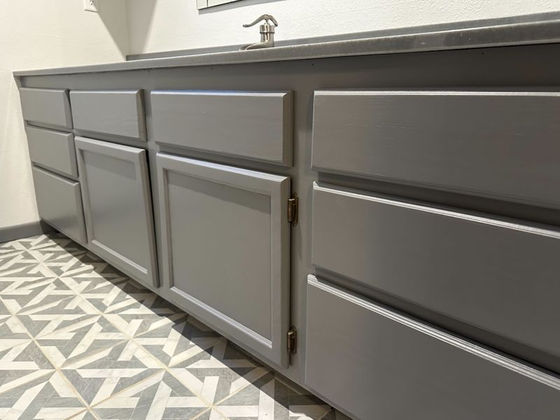 Kitchen and Cabinet Refinishing