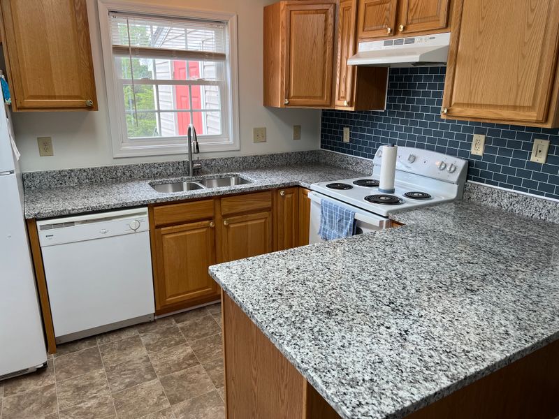 Kitchen Countertop Installation