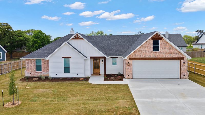 Custom Home - Tolar