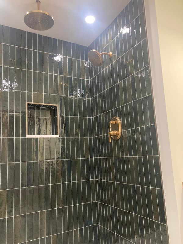 Plumbing Repairs & Install