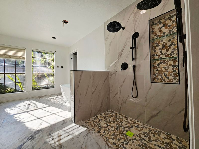 Custom Walk-In Showers