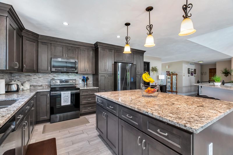 Custom Kitchen Remodeling