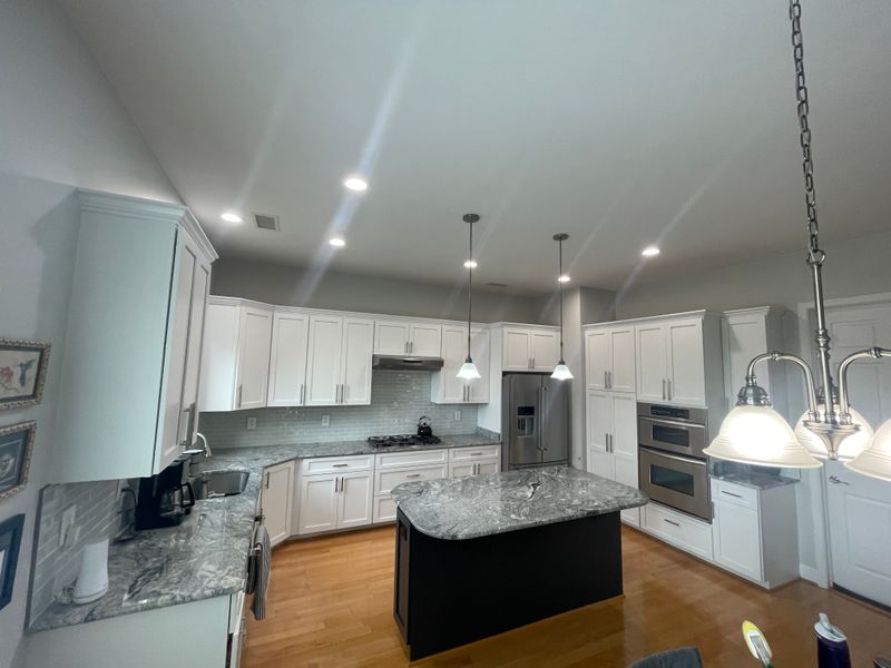 Kitchen Cabinets 
