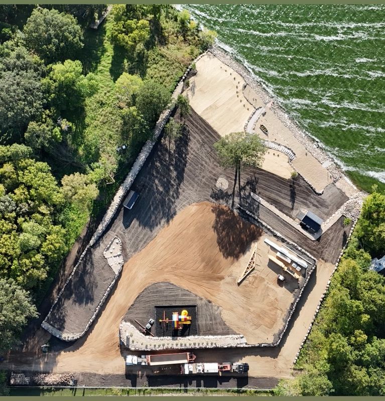 Lakeside Transformation: Revitalizing Green Spaces with Expert Hydroseeding Solutions