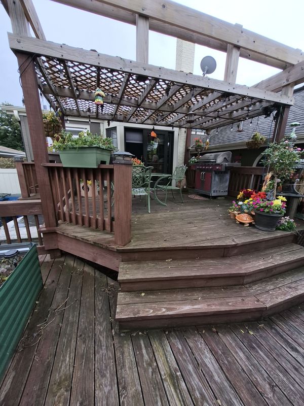 Wood Staining & Finishing