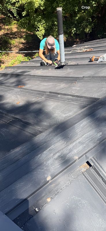 Exemplary Roof Transformation: Elevate Your Home's Curb Appeal with Eubanks Roofing Solutions