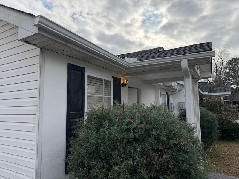 Siding and Gutter Installation