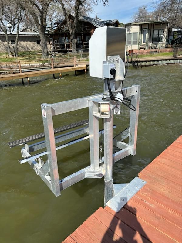 Boat hoist maintenance and repair 