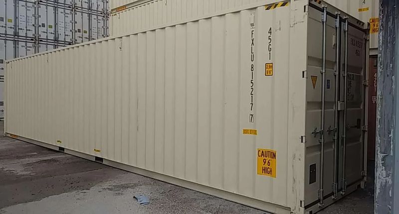 40 Foot Containers